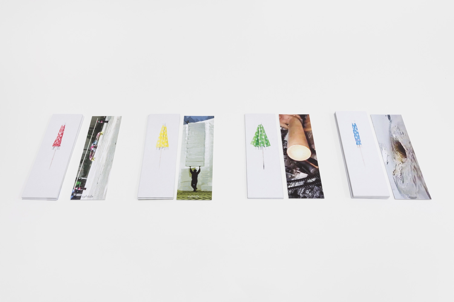 Book Marks (2016) 
4 book marks, 5 x 17 cm. 
Photo: Bruno Lopes.
